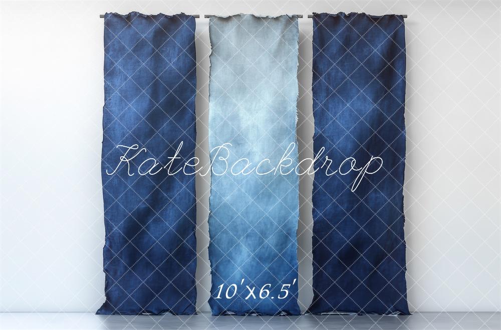 Kate Bleu Tissu Dégradé Mur Toile de fond conçue par Mini MakeBelieve