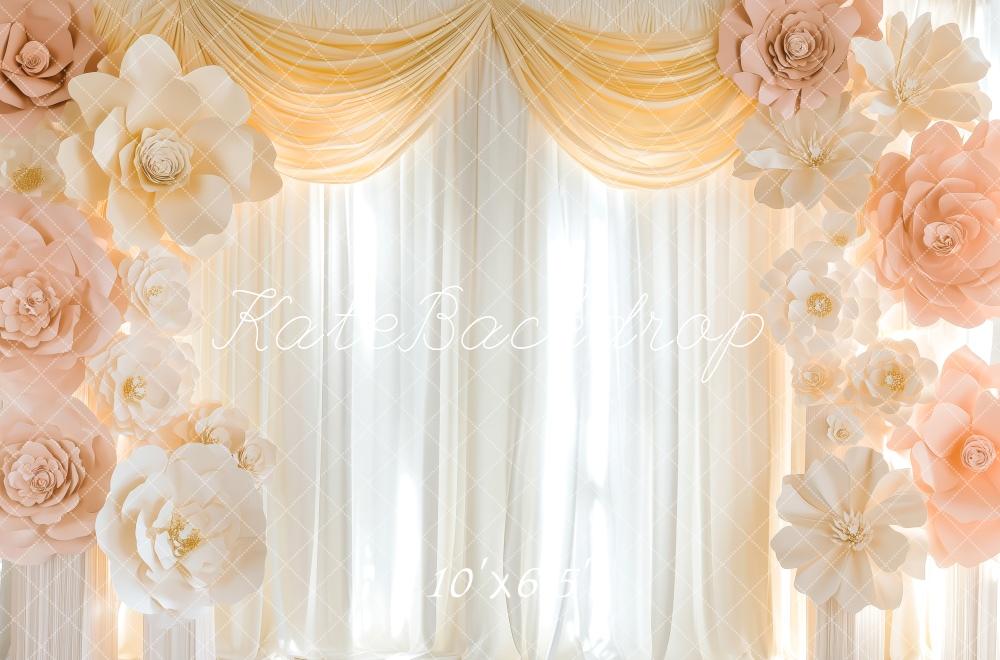 Kate Rideaux Fleurs Blanc & Rose Portrait Toile de fond conçue par Patty Roberts