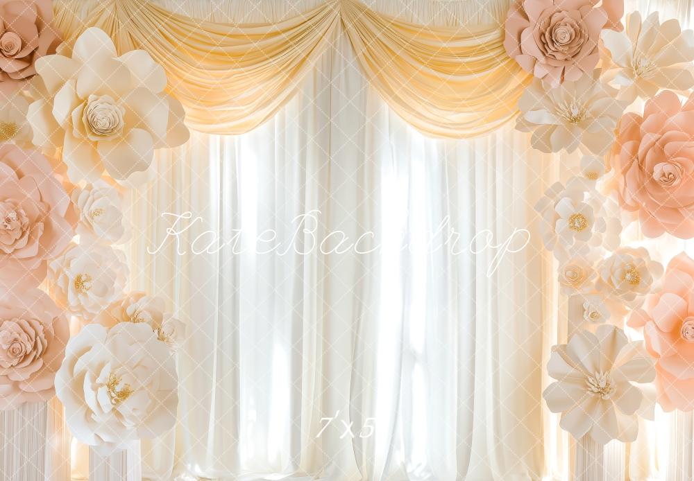 Kate Rideaux Fleurs Blanc & Rose Portrait Toile de fond conçue par Patty Roberts